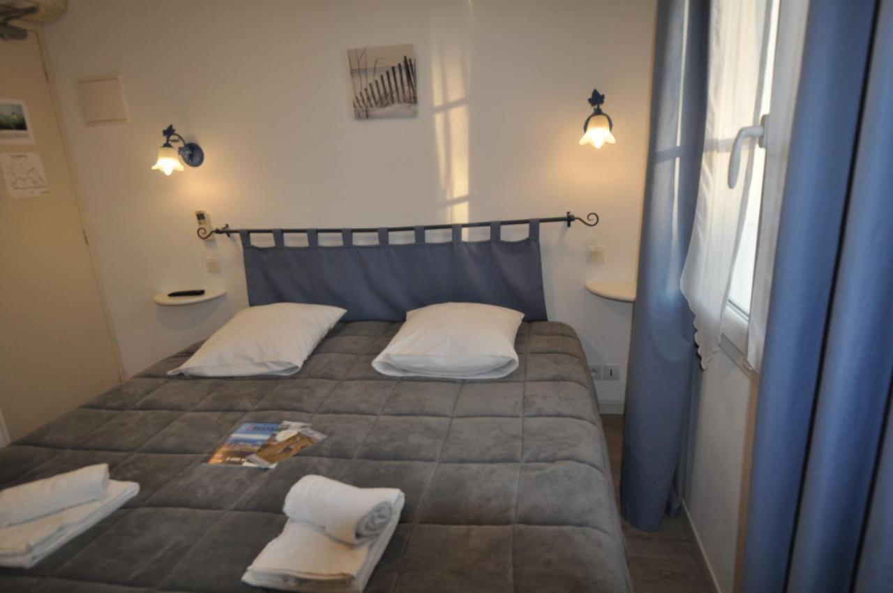 Le Concept Hotel Les Portes-en-Re Exterior photo